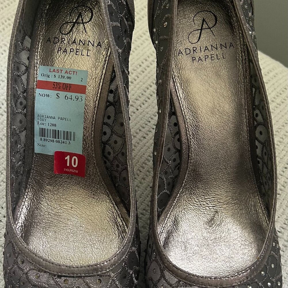 Shoes - Adrianna Papell Size 10